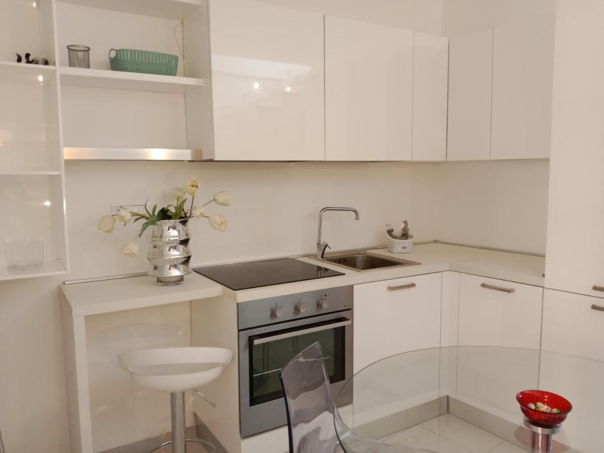"Lo Studiolo" Apartment 皮佐 外观 照片